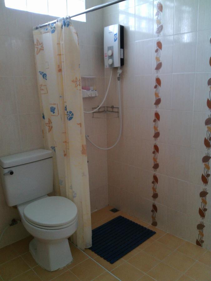 2N Guesthouse Phetchaburi Esterno foto